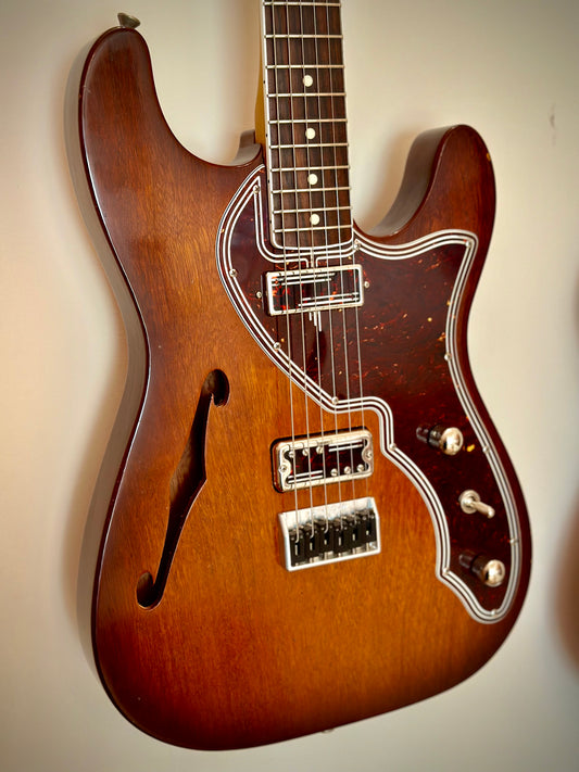 Stratelli Thinline in WhiskeyBurst Mahogany